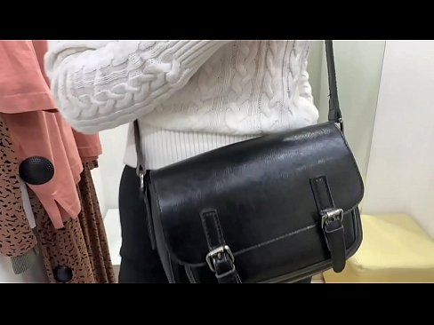 ❤️ Мастурбатсияи оммавии зани ҷавон ФералБерри бо дилдо дар утоқи мувофиқ ️❌ Видео мақъад дар мо tg.seecamsus.top